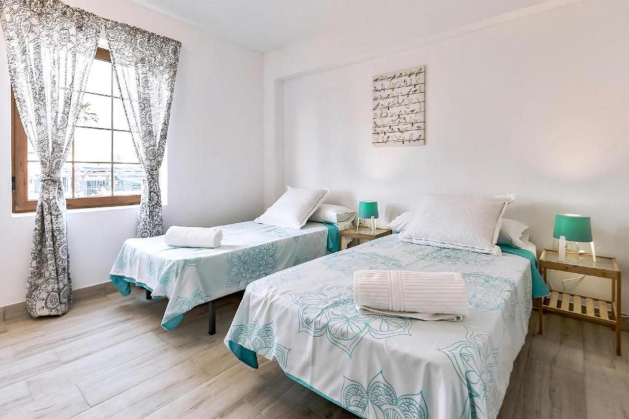 Two Bedroom Apartment With Wifi, Close To The Beach, In Playa De Las Americas المظهر الخارجي الصورة